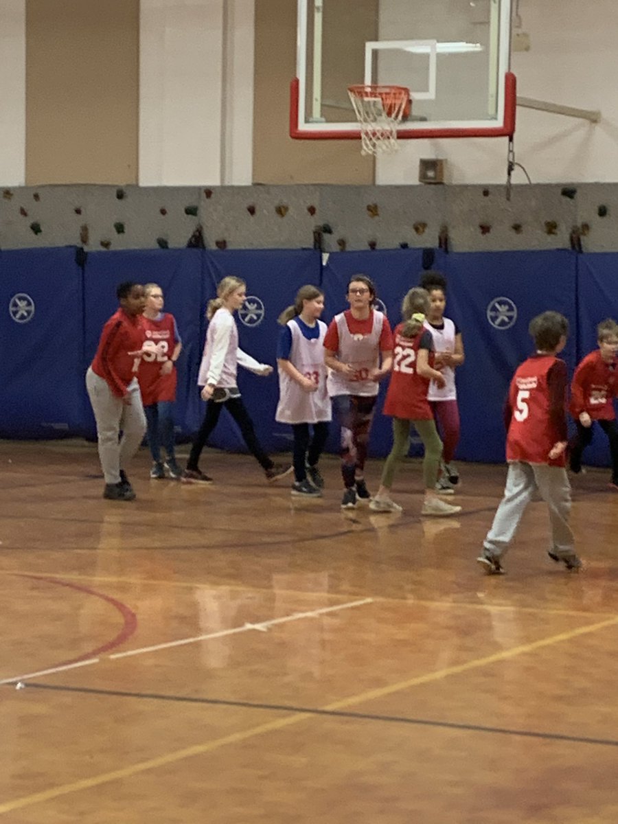 yingstkm's tweet photo. Drip Cat VS Aquafinix Drip Cats had 12 point lead and the game ended. @hescubcats  #studentmedia #teachandplay #sported #studentleaders #allhaveajob https://t.co/3CB94HepLs