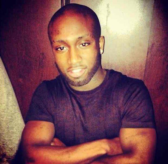 Che_Lingo's tweet image. 3 officers whilst under the employment of @bedspolice broke Julian Coles neck, gave him brain damage then lied during investigation.

THE FAMILY ARE STILL PURSUING JUSTICE NOW AFTER 7 YEARS.

It’s ridiculous to simply fire the officers and think that’s justice.