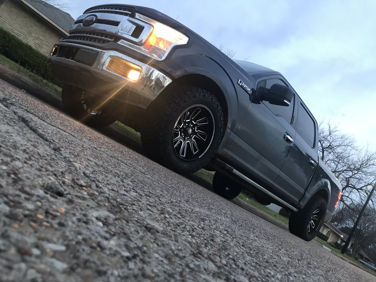 _CncPodcast's tweet photo. Just In the corona virus is a major wake up call for the US automotive industry. #stayonyourgrindcnc #cncpodcast #podcast #TrustTheProcess #crowleynorthcrowley #impacttomorrow https://t.co/ncfY5yfXGc