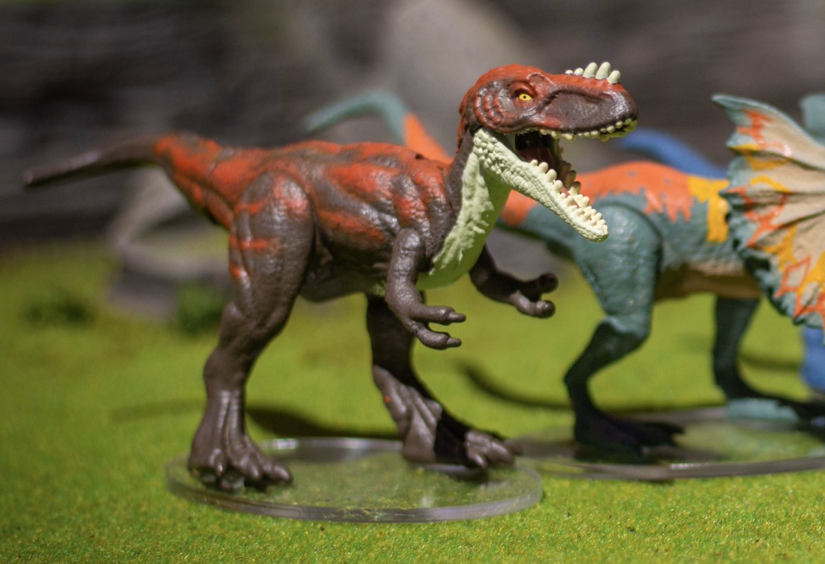 jurassic world attack pack dilophosaurus
