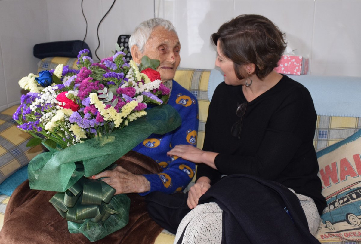 HerriBizia's tweet photo. Isidra Fernandez ha cumplido 101 años https://t.co/0cwVhdX7xk https://t.co/Cyi9FhG2I6