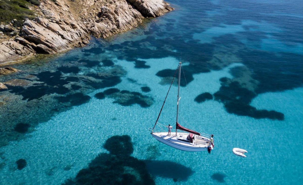 CSmeraldaOff's tweet photo. Mortorio e Soffi, due isole deserte di fronte alla Costa Smeralda. #ambiente #CostaSmeralda #destination #travel #vacanze #viaggi #Emeraldcoast #Gallura #isola #isole #KarimAgaKhan #Mortorio #ParcoNazionale #Maddalena #Soffi #turismo #Sardegna https://t.co/wut3QDaCcN https://t.co/2axJJW4bDt