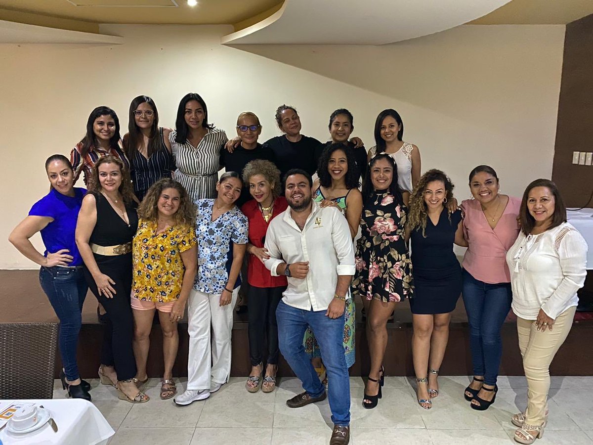 aldoayvar's tweet photo. Pero qué tal con las #Generalas... #Al200% https://t.co/HG33nopiCj