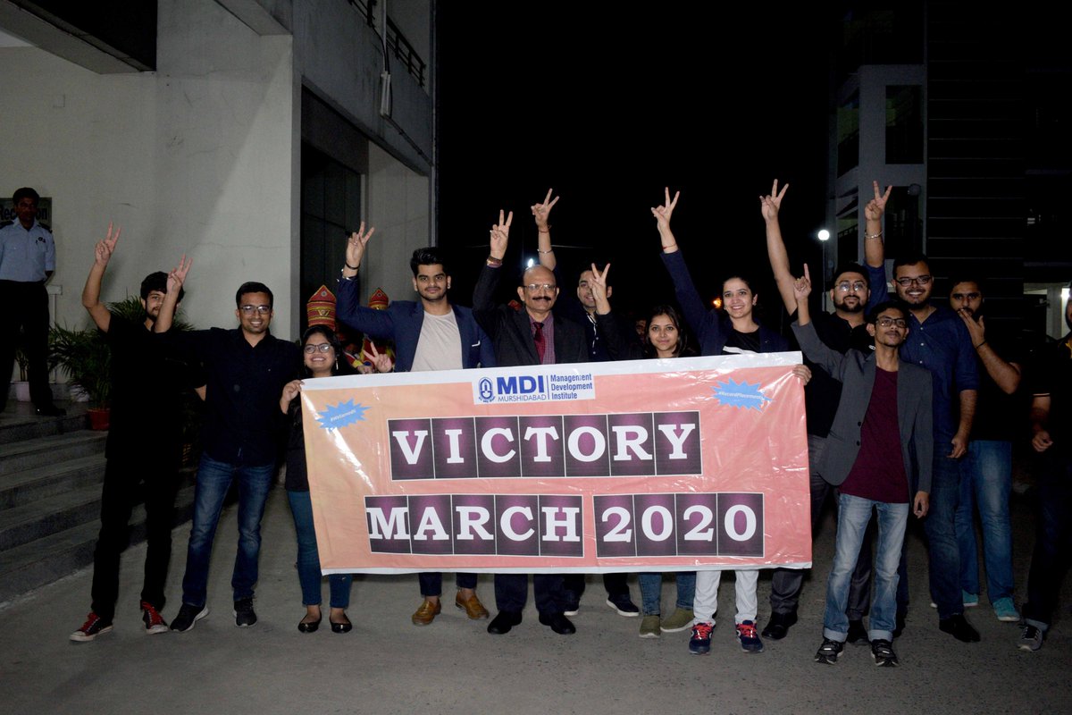 MDIM_Official's tweet photo. Carrying on the #ManDevIan legacy forward, #MDIMurshidabad achieved #RecordPlacements for the batch 2018-20!
We are indeed grateful to the unwavering support and constant blessings of our Director Sir, Prof. (Dr.) Atmanand.

#MDI #Placements #BSchool #MBA #CAT2019 #MDIGurgaon https://t.co/1XHA1GO71U