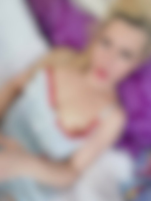 New photo up on Modelhub! This one is only for my Fan Club members. Sign up now: https://t.co/SNBKdAqotl