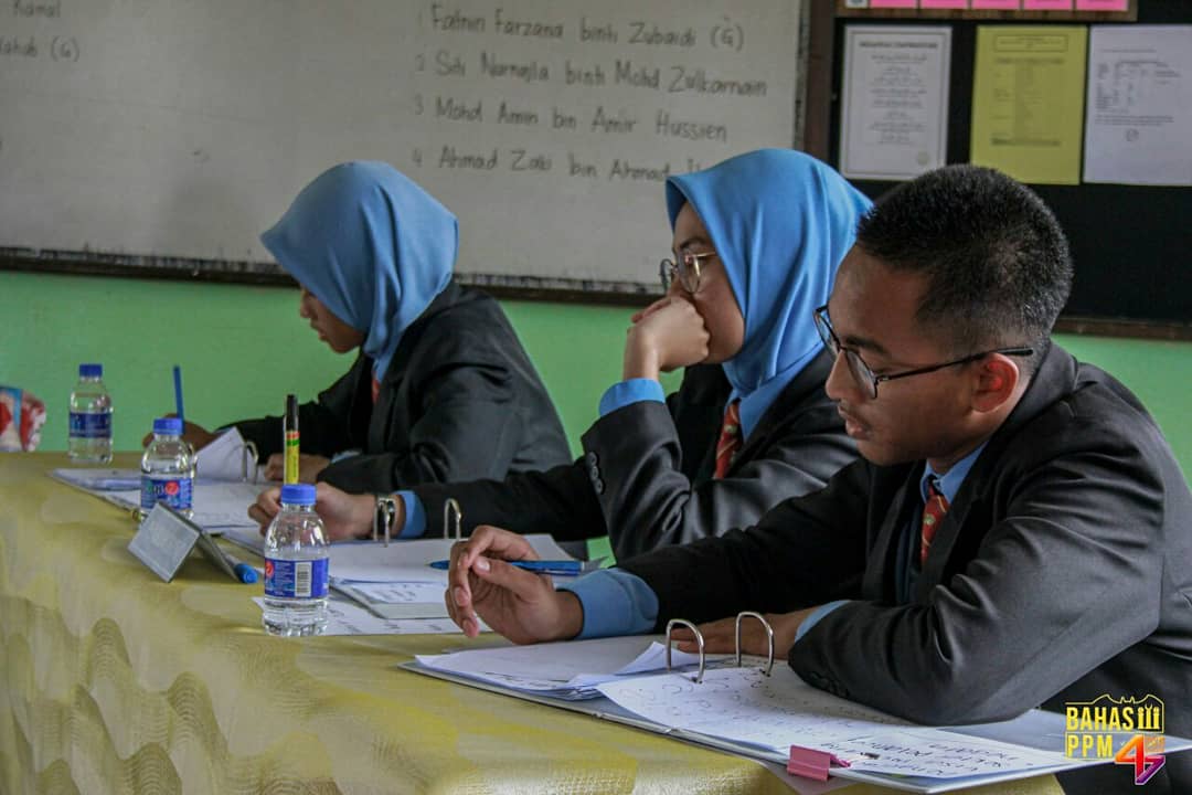 PPM47_SASEM's tweet photo. Perlawanan bahas Bahasa Melayu sidang 3.
#PPM47SASEM 
#ppm47 https://t.co/dEE6Tgb6lU