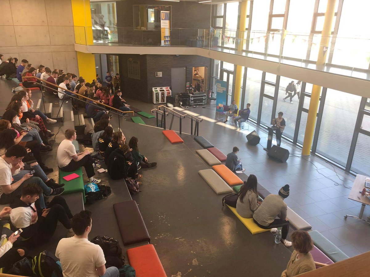 DeanWelfareDCU's tweet photo. Fantastic conversations around drug use, wellbeing, and non-binary inclusion at hustings #dcusuvotes 

It's time to introduce non-binary recognition in our student gender identity policy. Drugs should be decriminalised and harm reduction emphasised. Greater physical health. https://t.co/3l8w9HMZS8