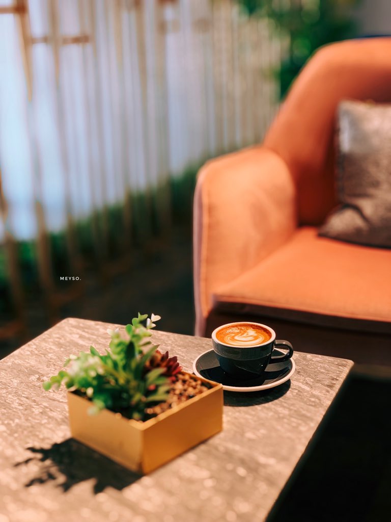 _ ميساء * tweet media