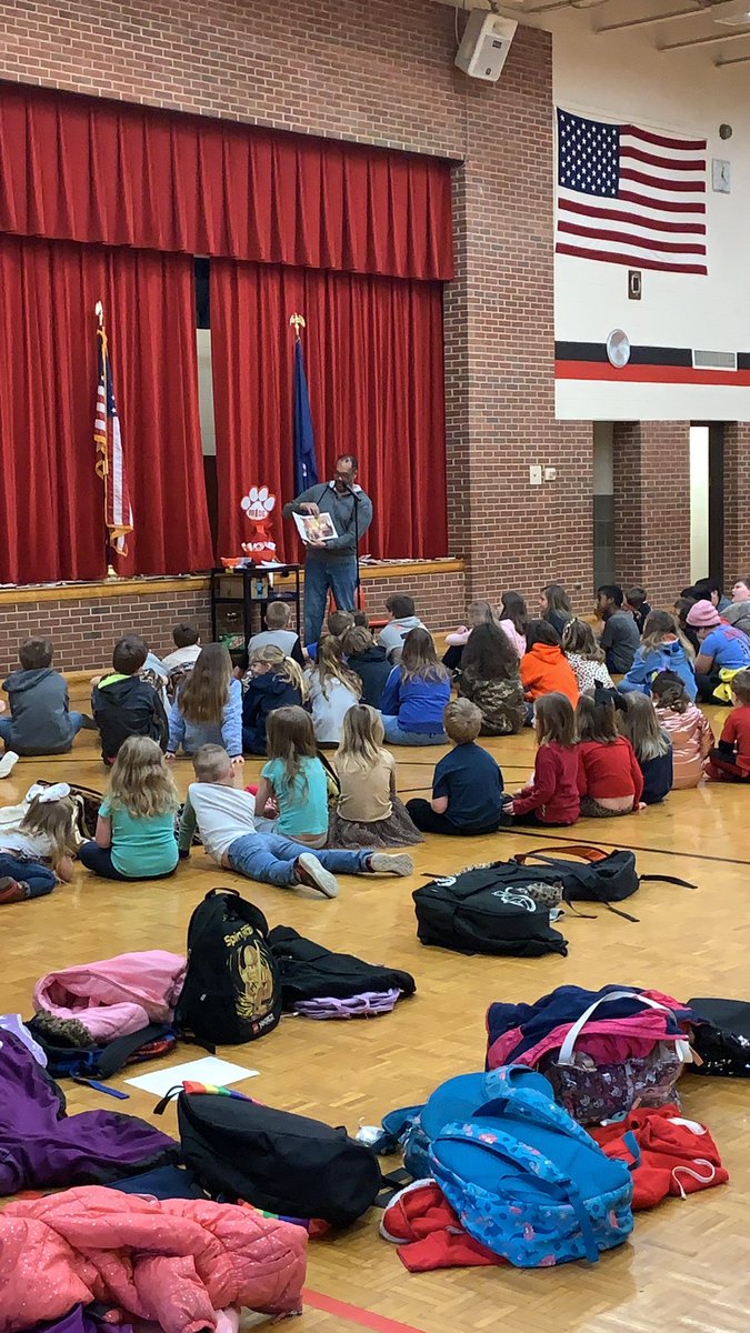3James's tweet photo. Thanks to Mr. George Bailey for reading to our students at @Speed_Elem on Tiger Tuesday and #ReadAcrossAmerica celebration day! #WCPSSucces. https://t.co/rhvZxFYsCQ