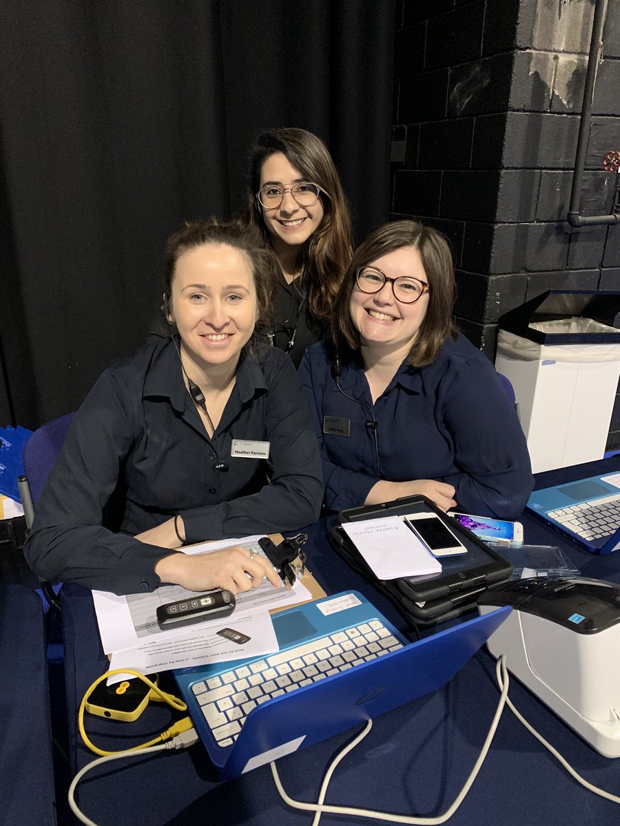 Elaine T Anderson 💙 tweet media