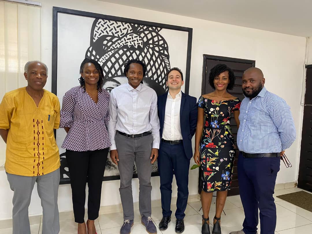 HCDI_DSTI's tweet photo. “It was great spending a few days with an incredible team doing incredible work. We are proud to support the Education Innovation Challenge and look forward to seeing the team’s progress over time"- @ionsol 

Thank you, John and @UBSoptimus for a progressive partnership!

#HCDI https://t.co/LS0gTLGiA5
