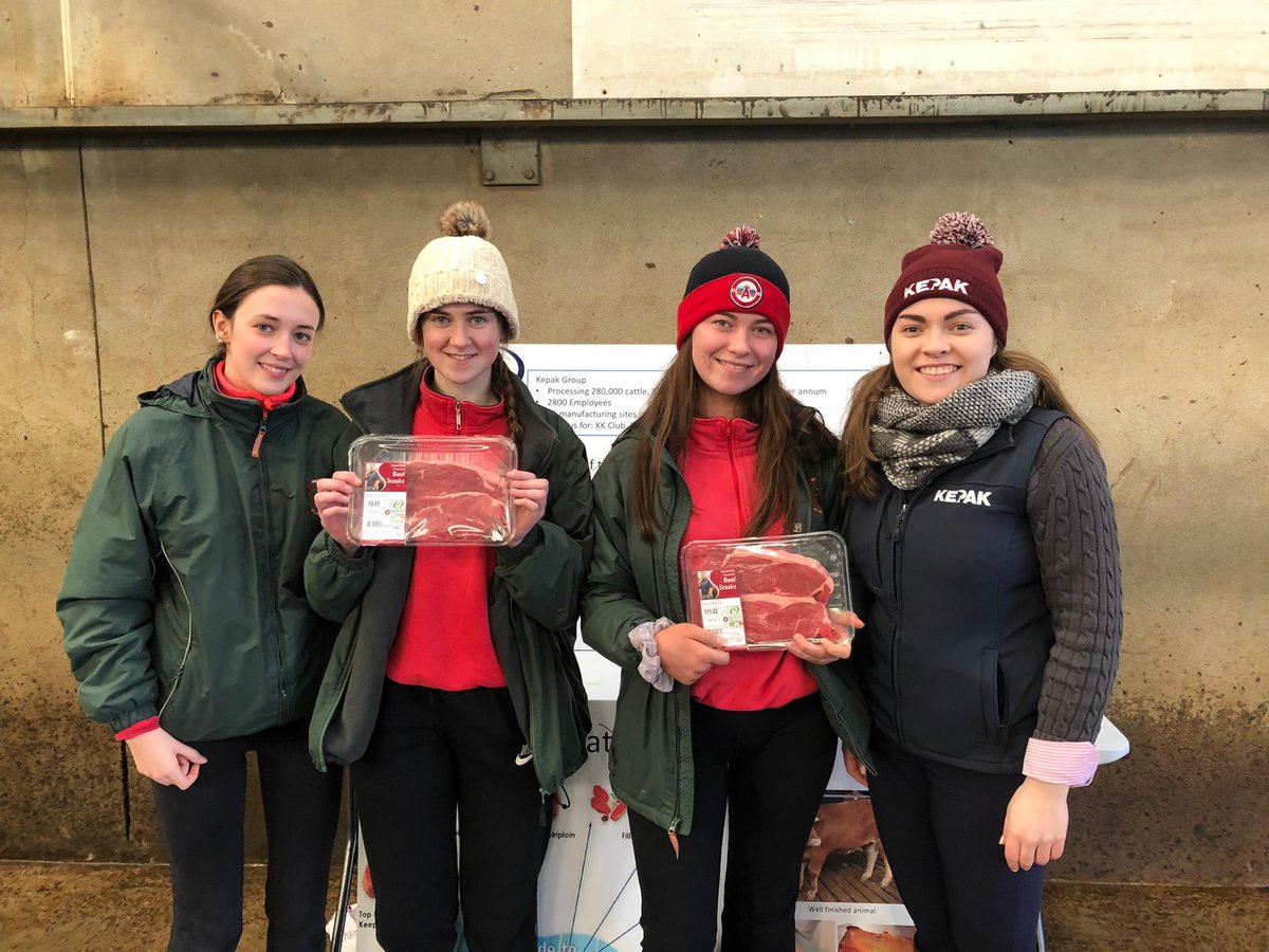 KepakGroup's tweet photo. Great morning meetings students at @teagasc Moorepark #FarmWalk2020 this morning. A number of key learnings, including #sustainability for the new Ag Science course. https://t.co/O7iJ88JcA7