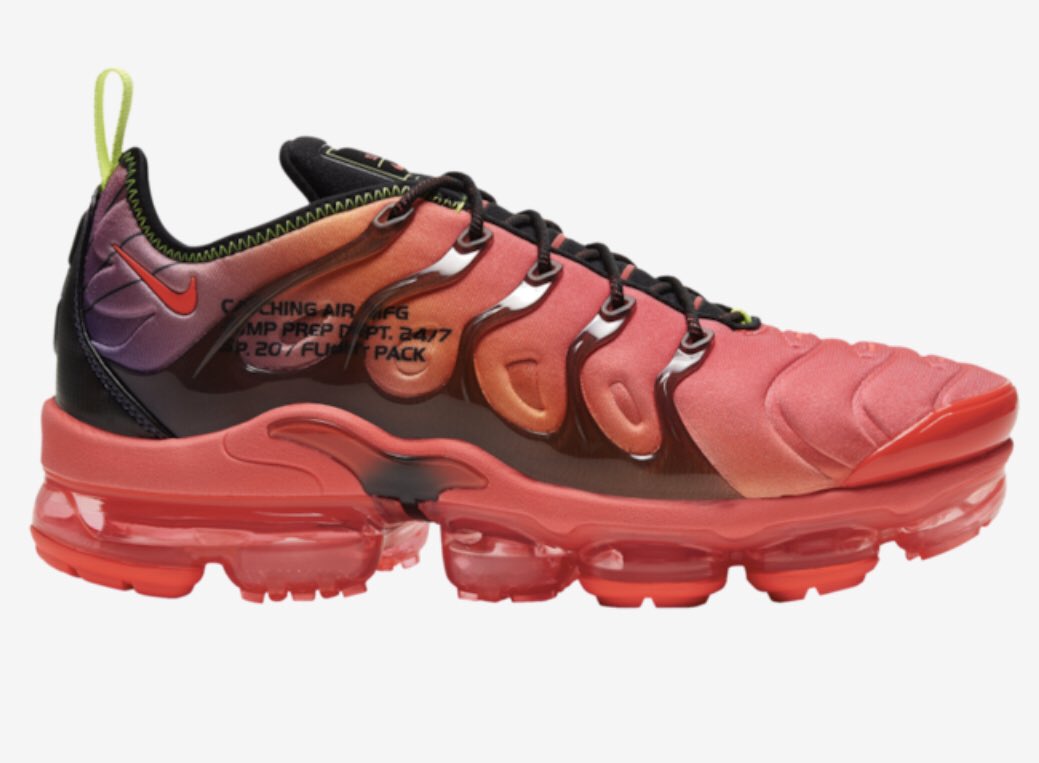 nike vapormax plus footaction