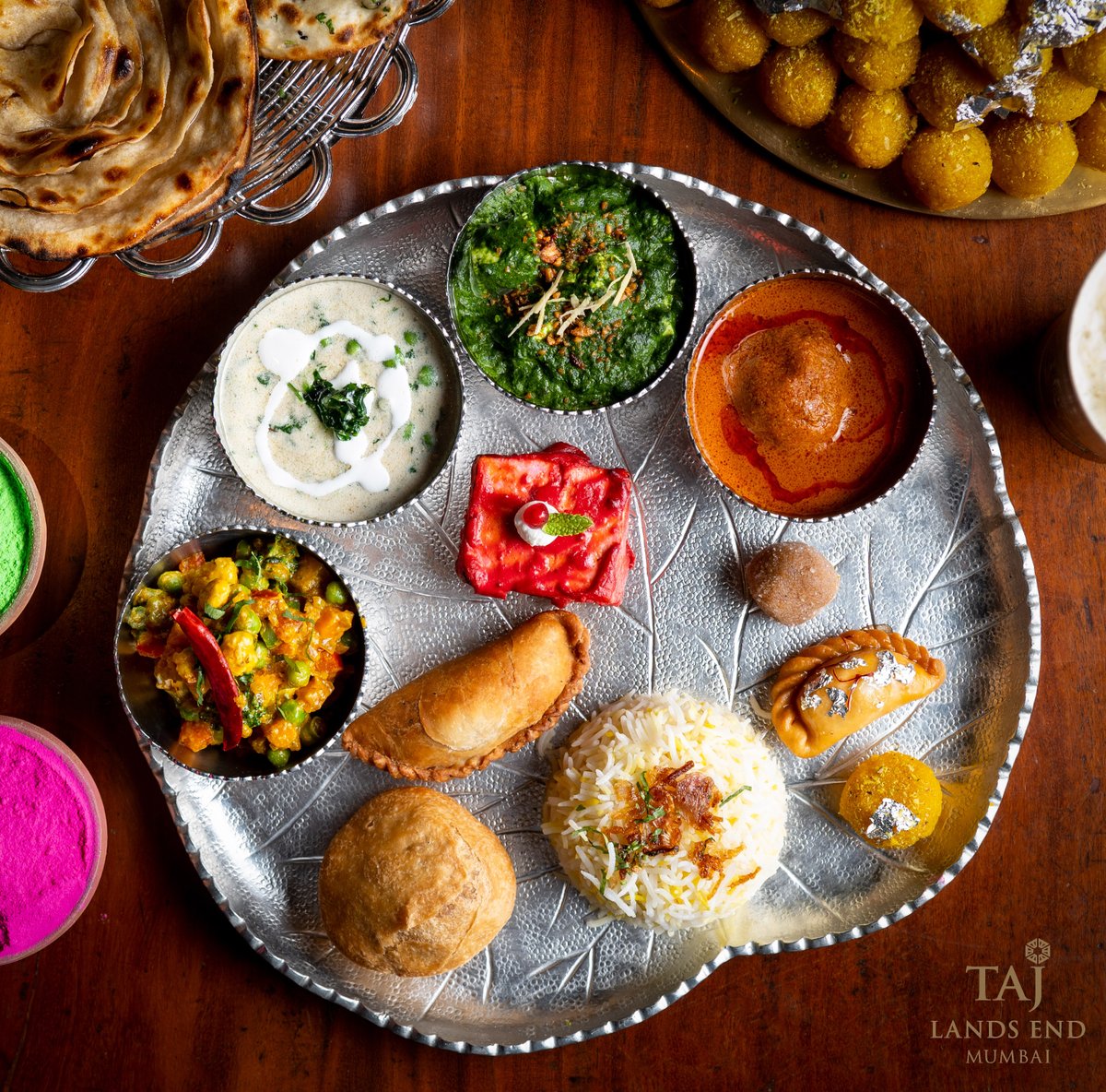 TajLandsEnd's tweet photo. A Holi-stic Brunch | Celebrate colors as you immerse in a tale of delectable savories at #Vista #TajLandsEnd
.
.
For reservations, please call: +91 22 6668 1234
.
.
#HoliBrunch #BrunchAtVista #Desserts #SweetIndulgence #Treats #Delicacies #SugarRush https://t.co/n5TaBoiqrU