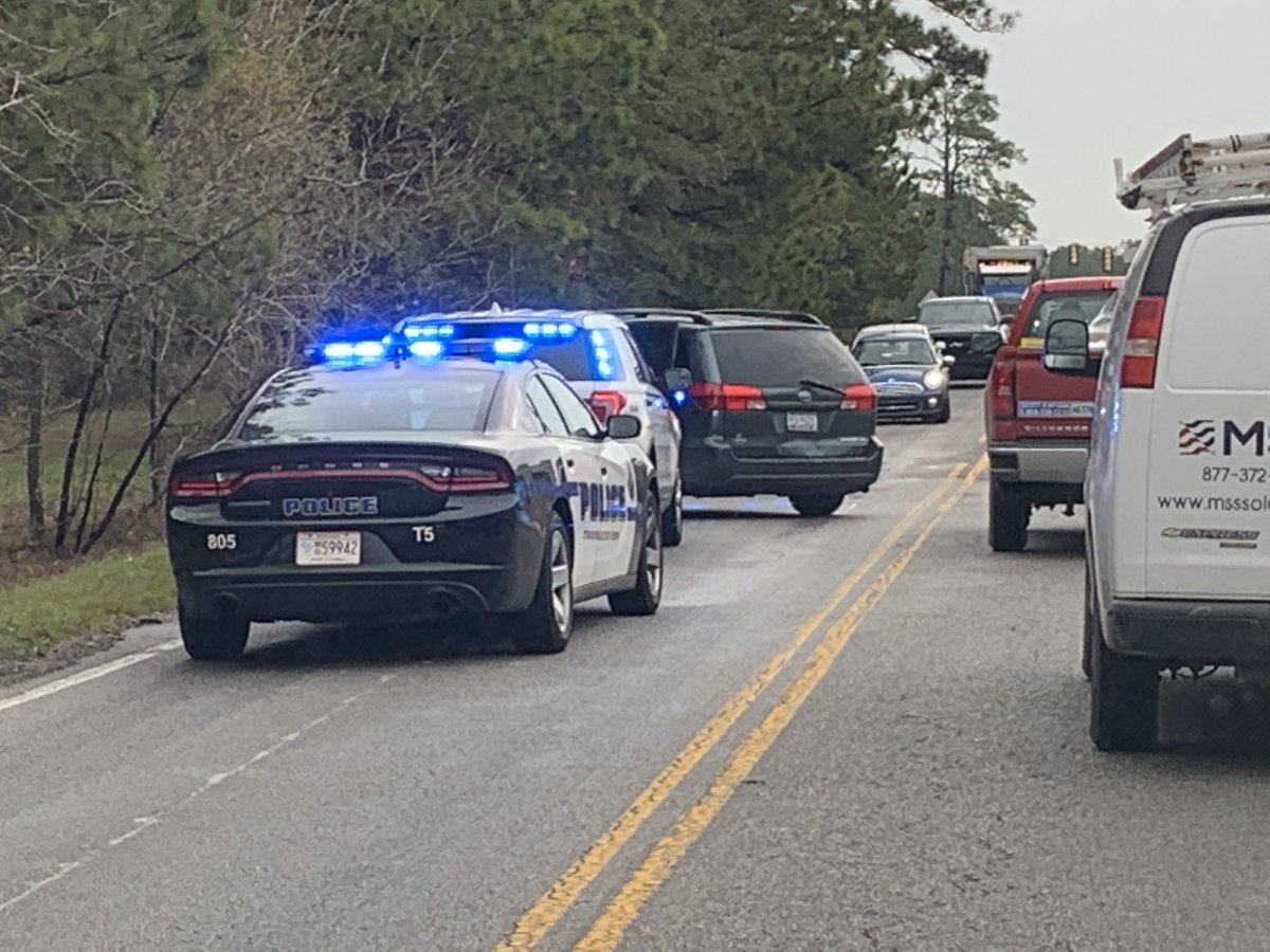 therealtmal's tweet photo. @Radioart accident on Clements ferry road. Traffic is horrible. #chsnews #chstrfc https://t.co/RDgbjNdjo4