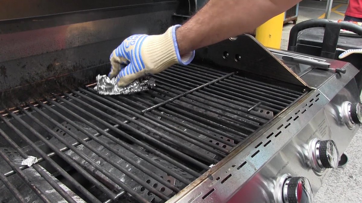 NCStateEHS's tweet photo. RT NCSUfmo: Ready for Spring? Get your grill ready for those warm days by thoroughly cleaning it to remove grease and buildup on grates and heat plates. #firesafety #beproactive #grilling https://t.co/l9juvuNEdR