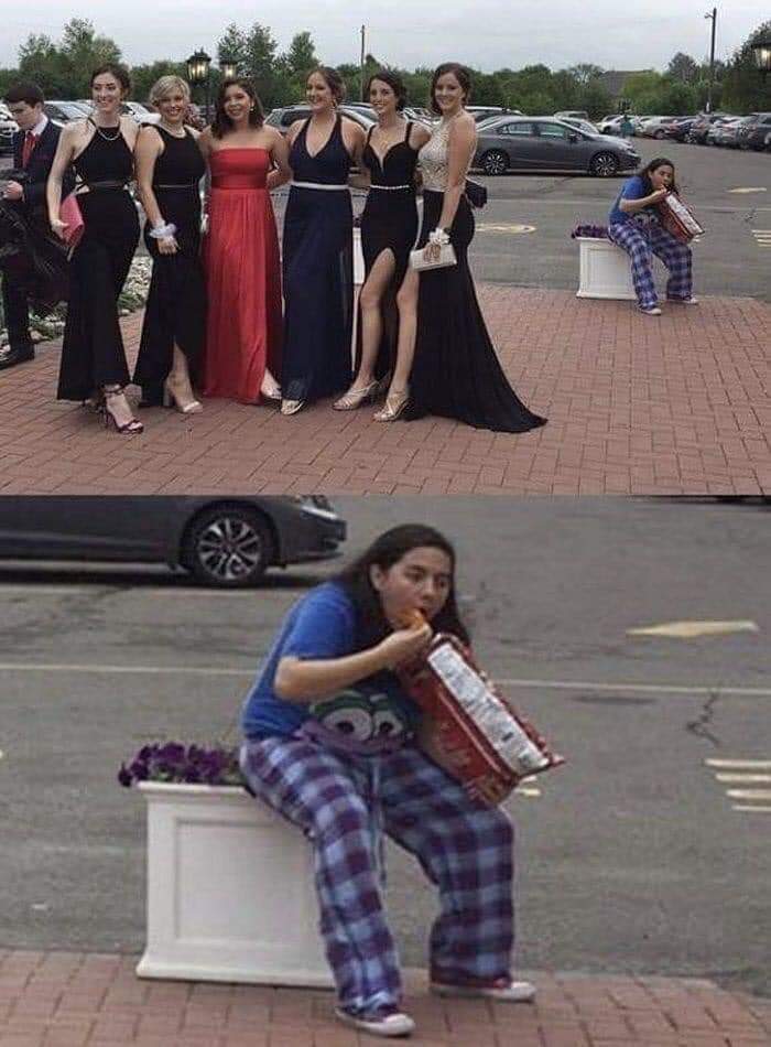 แอคนั้น :วาดรูป
แอคนู้น :ทำอาหาร ทำขนม
แอคโน้น :เขียนฟิค
แอคนู้นนน :แปลข่าวสารด้อม
แอคโน้นนนน :ให้ความรู้
แอคเรา :