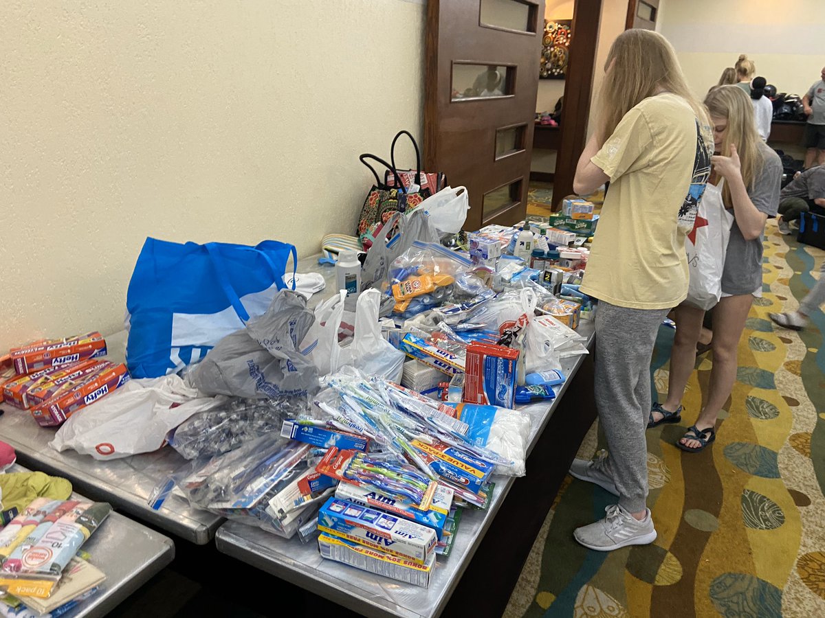Prestonwood Lions Varsity Baseball (@pcabaseballfan) on Twitter photo Great day for <a href="/pcabaseballfan/">Prestonwood Lions Varsity Baseball</a> yesterday. Off to game 2 and food and supplies delivery to local communities. Blessed to be a blessing. <a href="/PSTxHSBaseball/">PrivateTxHSBaseball ⚾️🎙</a> @PBR_Texas <a href="/JoeJHoyt/">Joseph Hoyt</a> <a href="/FiveToolTexas/">✭Five Tool Texas✭</a> Great day for <a href="/pcabaseballfan/">Prestonwood Lions Varsity Baseball</a> yesterday. Off to game 2 and food and supplies delivery to local communities. Blessed to be a blessing. <a href="/PSTxHSBaseball/">PrivateTxHSBaseball ⚾️🎙</a> @PBR_Texas <a href="/JoeJHoyt/">Joseph Hoyt</a> <a href="/FiveToolTexas/">✭Five Tool Texas✭</a>