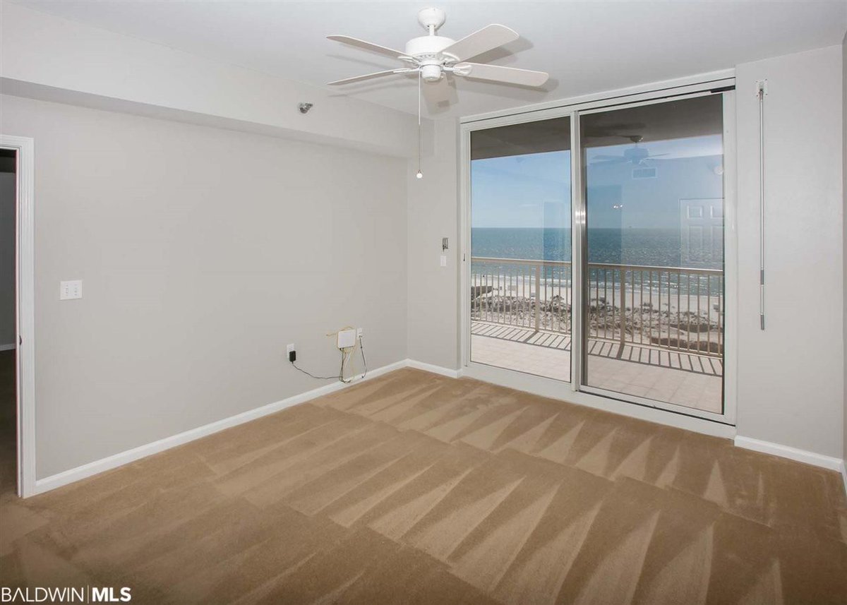 tinsleymyrick's tweet photo. ⛱JUST LISTED-CONDO☀
🔑2 Bed 2 Bath 1,038 sq. ft.
🌴527 BEACH CLUB TRAIL #D607, GULF SHORES, AL 36542 https://t.co/nnwzTplh4G
🖱SELECT❤SHARE with friends 📱CALL💬TEXT
#tinsleymyrick #condoforsale #gulfshores https://t.co/offsWthOKl