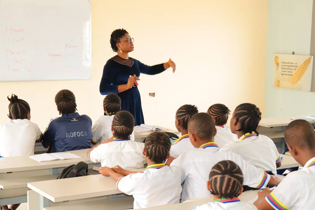 Rochas_fdn's tweet photo. RF Tuesday: "Let us remember: One book, one pen, one child and one teacher can change the world". - Malala Yousafzai 💙💛 

#Rochasfoundation #creatingimpactsforenternity #freeeducation #schoolchildren #RFDN https://t.co/4FA65S3J0O