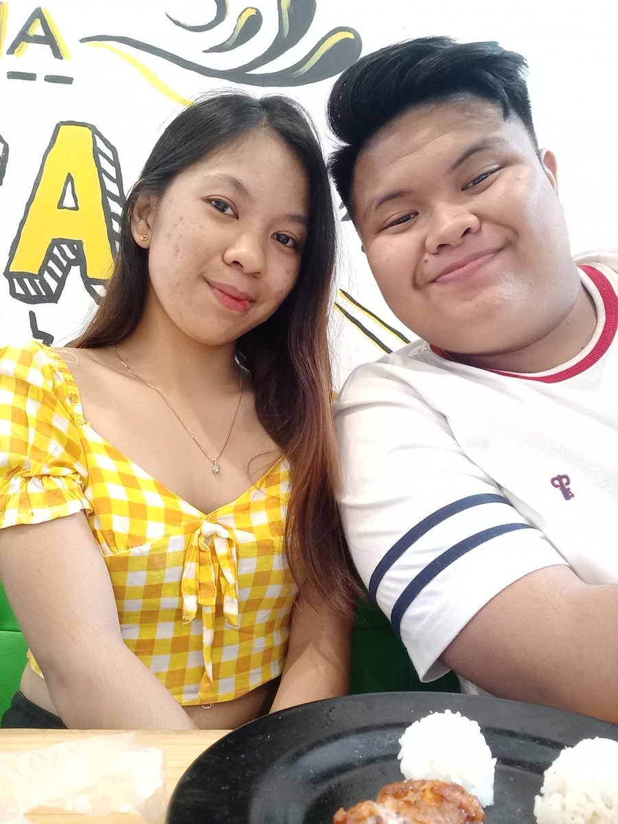 LADL13's tweet photo. All this happy moments with you will remain a memories, lahaat ng yan mawawala at isang araw magiging alaala nalang na isanv araw susuko ka , susuko ako at parehas nsting kakalimutan ang isat isa at kung tayo talagaa siguro babalik at babalik ka saken 😥 stay strong satin love https://t.co/hZR18SHKJc