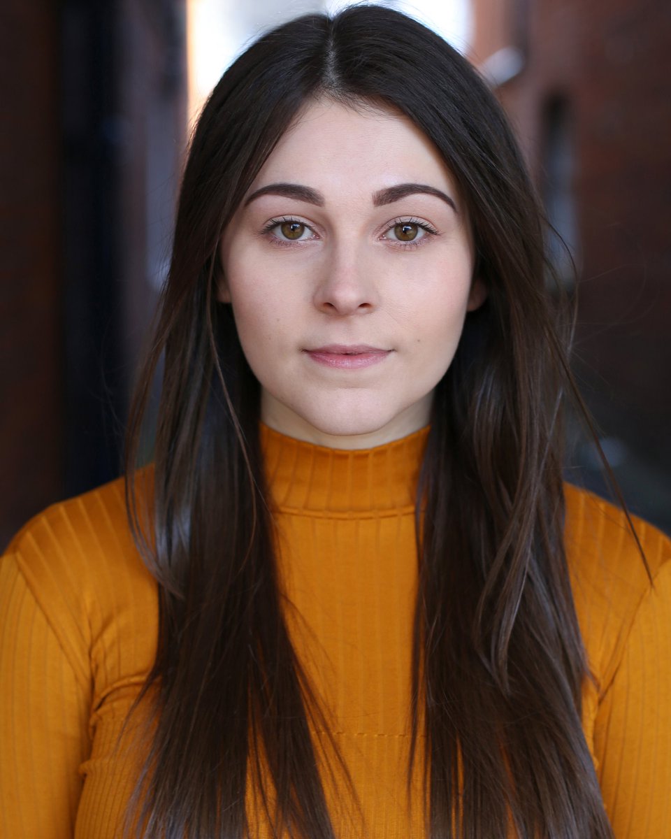 LiselleEdwards's tweet image. Wanted to do a new pinned tweet of all my details ✨ 
#Actress - playing age 17-27 
Represented by @TAAagency @BAMACTORS 
#actorwebsite - lisellesandy.uk 
YouTube Channel - youtube.com/channel/UCeX3o…
#actorslife #acting #filming #showreel #casting #audition #drama #headshot