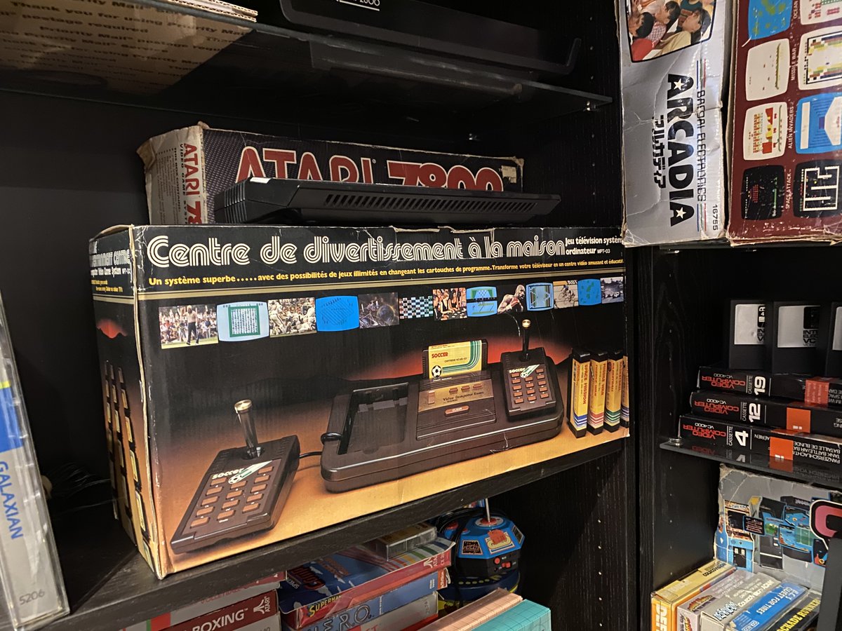 VideoKraken's tweet photo. Question: How can you tell when you have too much Arcadia 2001 variants ?
The correct answer is : never, you cannot have too much variant of this console.
I seriously need to re-arrange this area though.
#Bandai #Emerson #Arcadia2001 #LeisureVision #Soundic https://t.co/iHGKYBIaNH