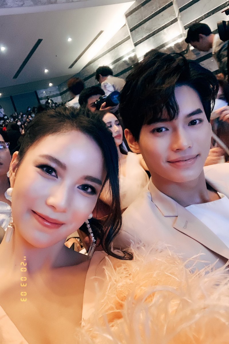 MookWorranit's tweet photo. สีชมพูอยู่ฉองคนนนน😝 @winmetawin https://t.co/pur3EvXa9j