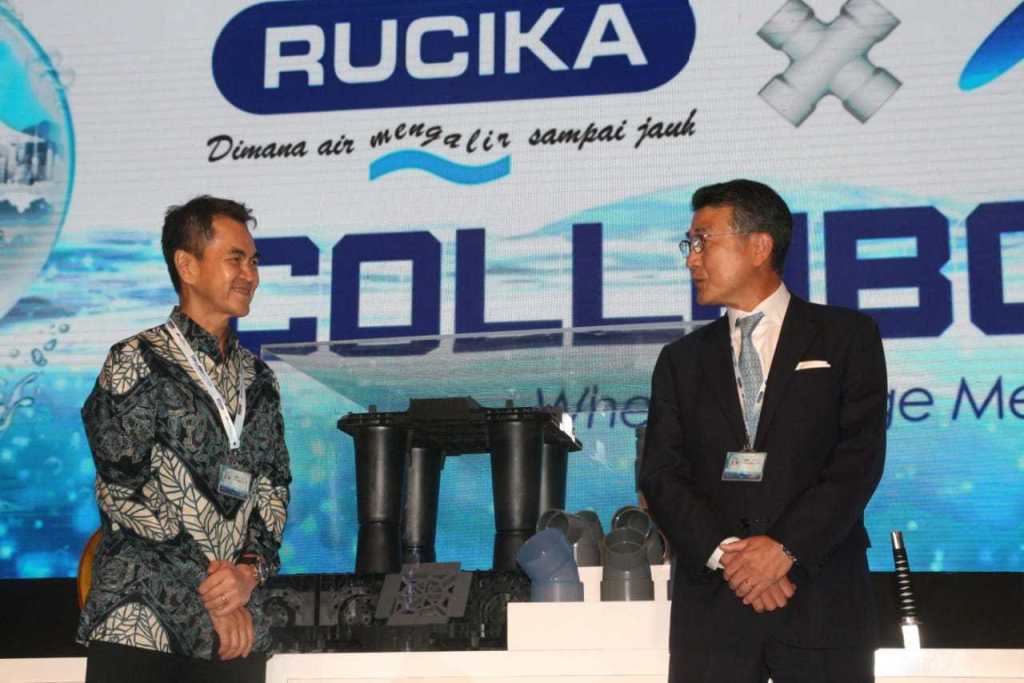 properti_kini's tweet photo. Kolaborasi dengan Maezawa, Rucika Hadirkan Produk Baru
#rucika #maezawa #pvc #pipapvc #plumbing #bahanbangunan #materialbuilding #buildingmaterial
#investasi #properti #beritaproperti #beritaterbaru #beritaterkini #propertiterkini https://t.co/YbgJ4db2t2 https://t.co/CiINLphgoE
