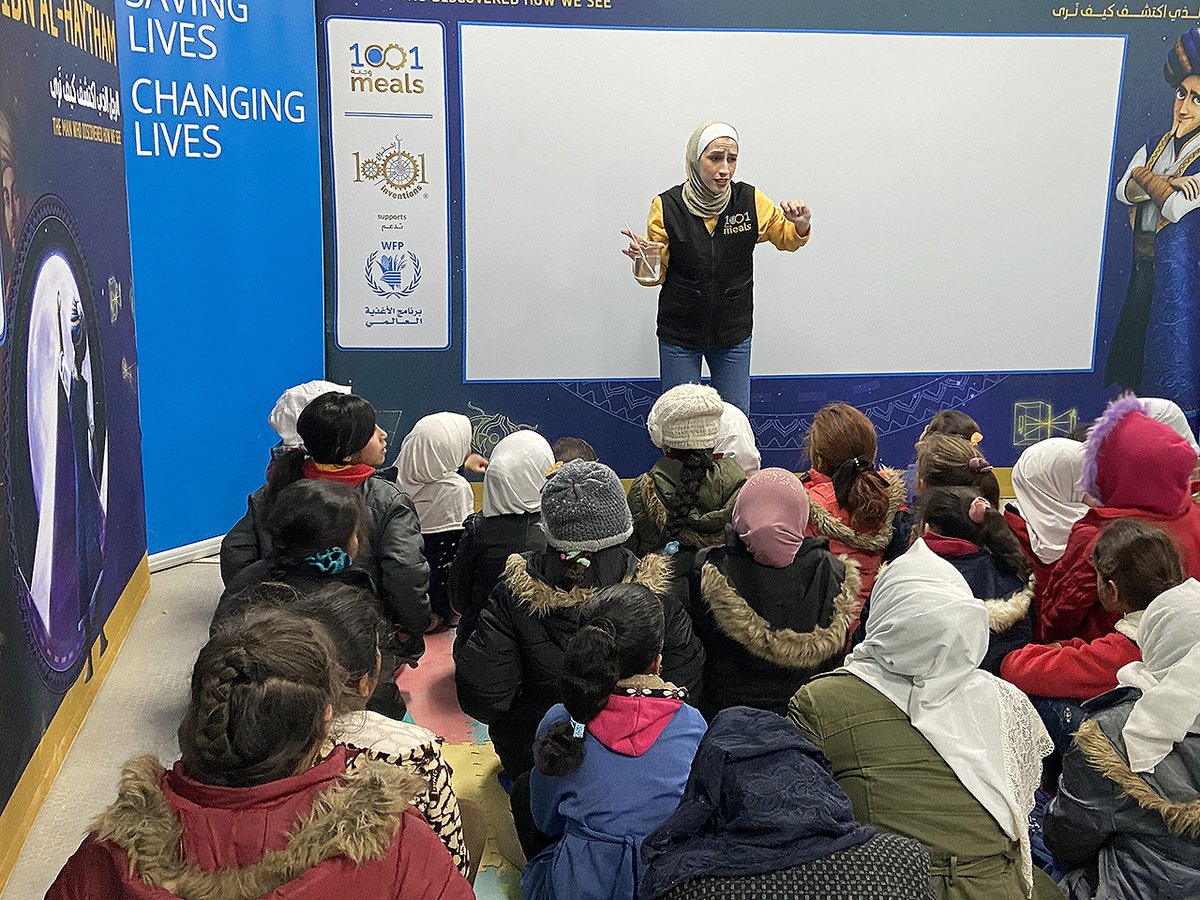 1001meals's tweet photo. As harsh weather conditions make the situation @ZaatariCamp more difficult, the #1001Meal programme activities help motivate #children to attend #school &amp; bring warmth to their classrooms. Learn more: 
https://t.co/Q3ajkwb4md

@WFP_Jordan @1001inventions  #LesserKnownStories https://t.co/edD94vRWu9