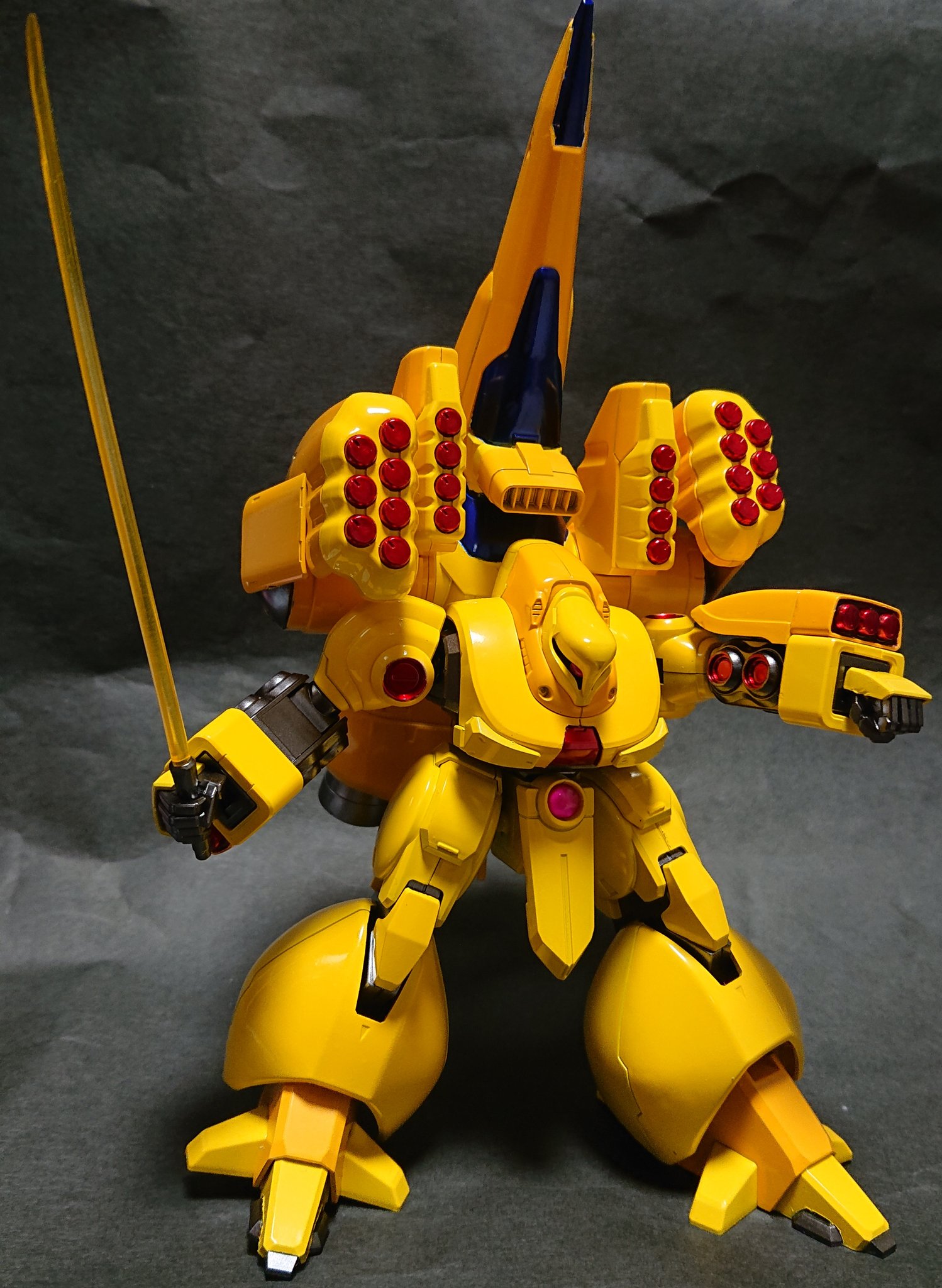 ショタロリ皇帝 カイザー ガンダム ガンプラ ガンダムzz Hguc ズサ ユニコーンver 緑 をzzのマシュマー機の色 黄 に塗ってみた ビームサーベル 一見ミサイルしかないような機体と見せかけて ビームサーベルあるのがなかなか良いところ T Co