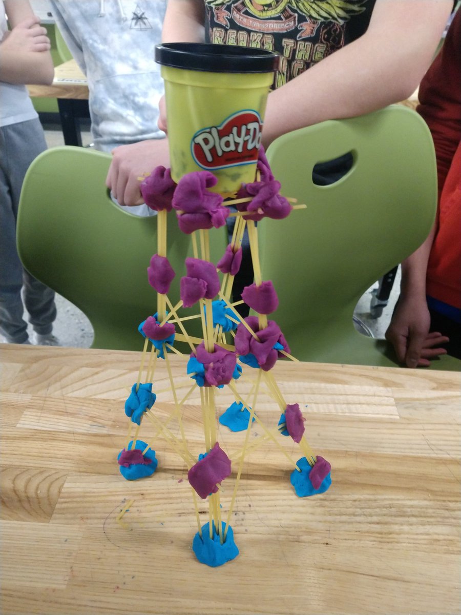 ktvance's tweet photo. First day of Advanced #engineering  in the #egrmsInnovationLab and we built towers to support a Play-Doh container using spaghetti and Play-Doh. #engineeringeducation #tensionandstress #leaningtowers #trianglesarestrong #widebase https://t.co/jabbYdHxcH