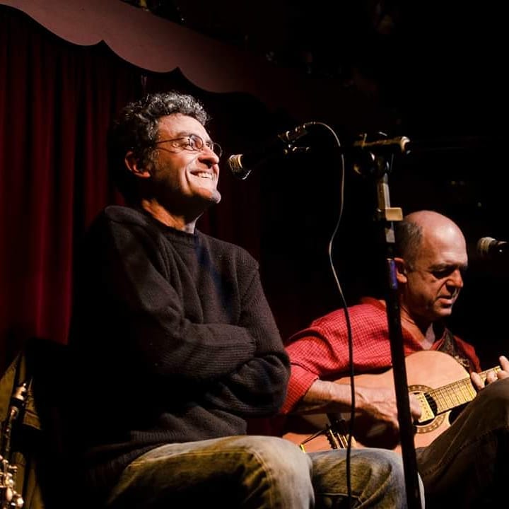 mauriciopereira's tweet photo. Próximo show, 14 de março, #outonoMICRO no #Gansaral, SP.
Vou com #tonhopenhasco na guitarra: bem intimista…
INFO - https://t.co/74ZmQj7agp
#outononosudeste #vinil #mauriciopereira #trovoa #pramarte #mergulharnasurpresa #sp #show
#Musica https://t.co/7aqjZ93zRz