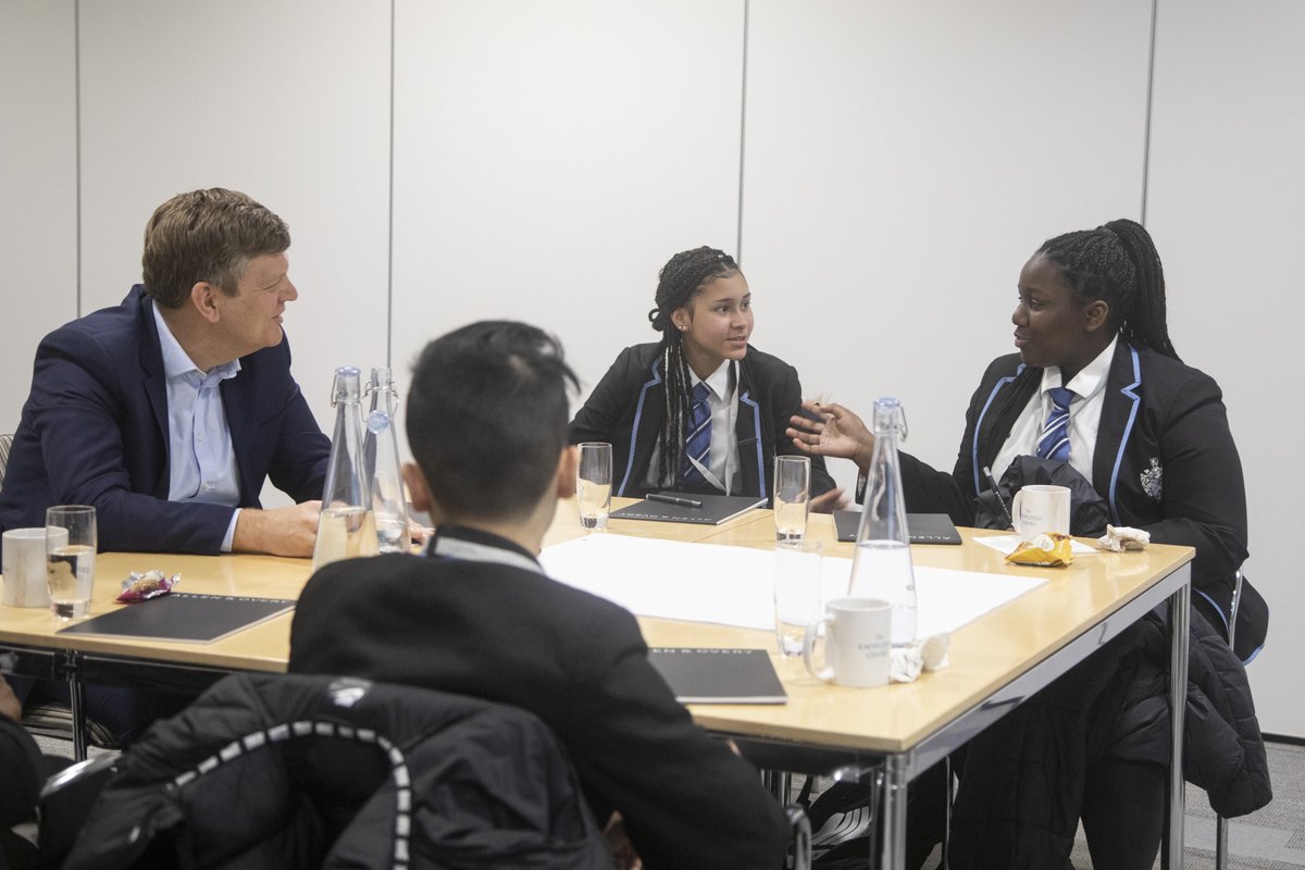 theweekjunior's tweet photo. To mark #JusticeWeek, we attended The Big Legal Lesson organised by @YoungCitizensUK and @AllenOvery. Year 9s from @RainesFDN got to learn about the justice system and the rule of law with the Solicitor General Michael Ellis QC MP. @attorneygeneral #TheBigLegalLesson https://t.co/Llyn5PGx2q