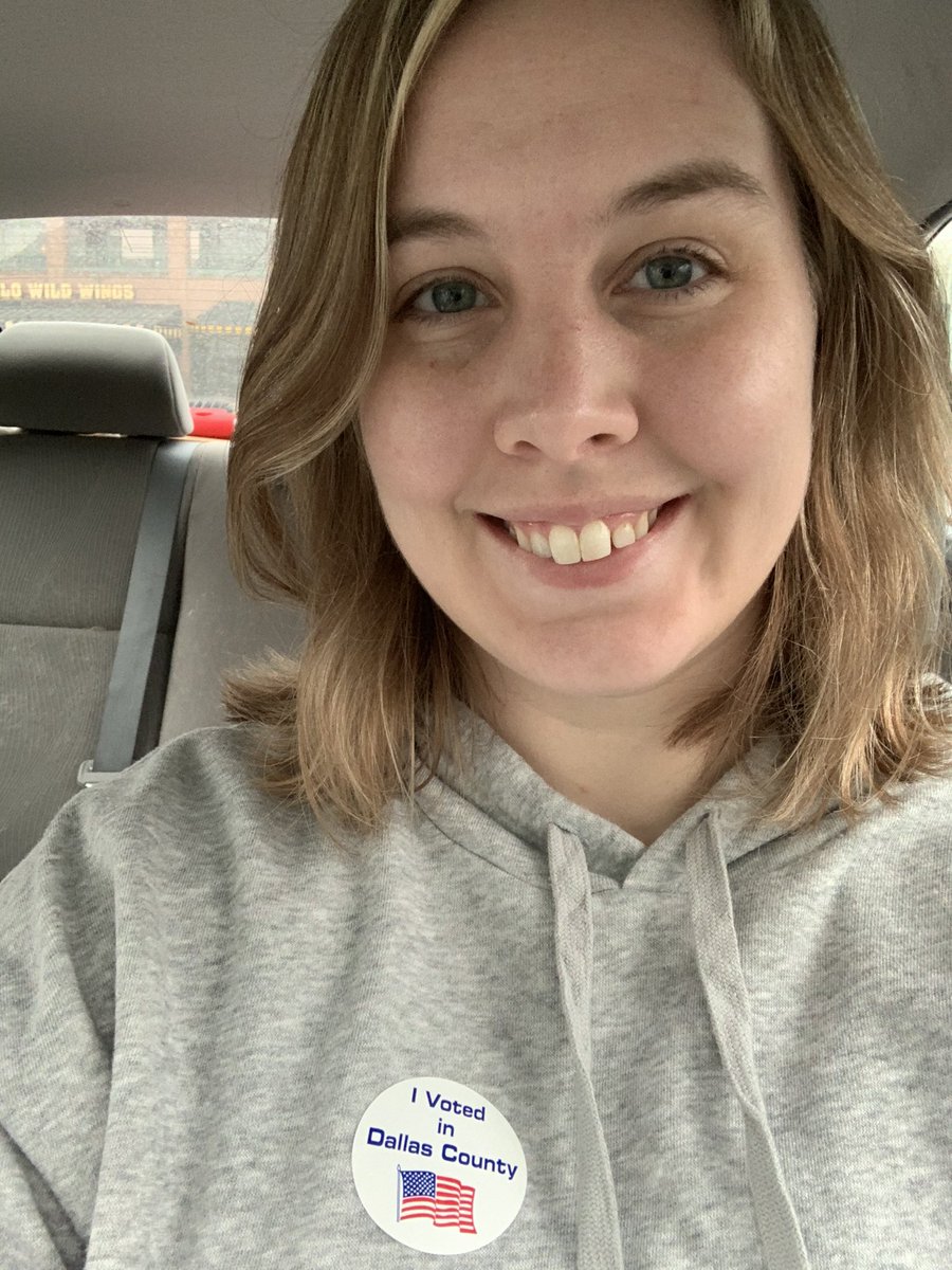 SHannaAddams's tweet photo. Don’t forget to vote if your state has a primary today! #vote https://t.co/4Q6mpLS4hV