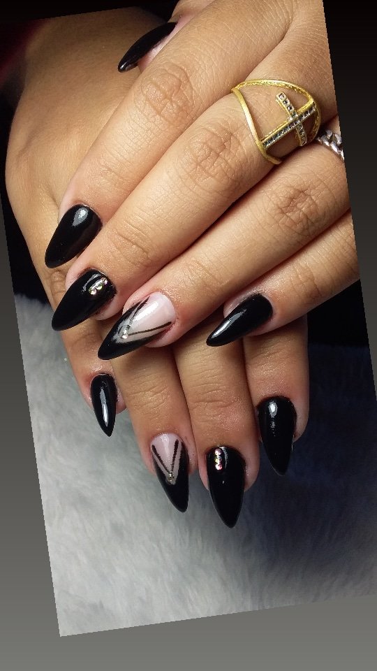 ABorghii's tweet photo. 🖤🖤
#unhas💅 #unhasdegel #unhaspoderosas #paixaoporunhas #encapsuladas #designernails
Insta:
@adrielleborghi.nails https://t.co/xhx3pS0Jvn
