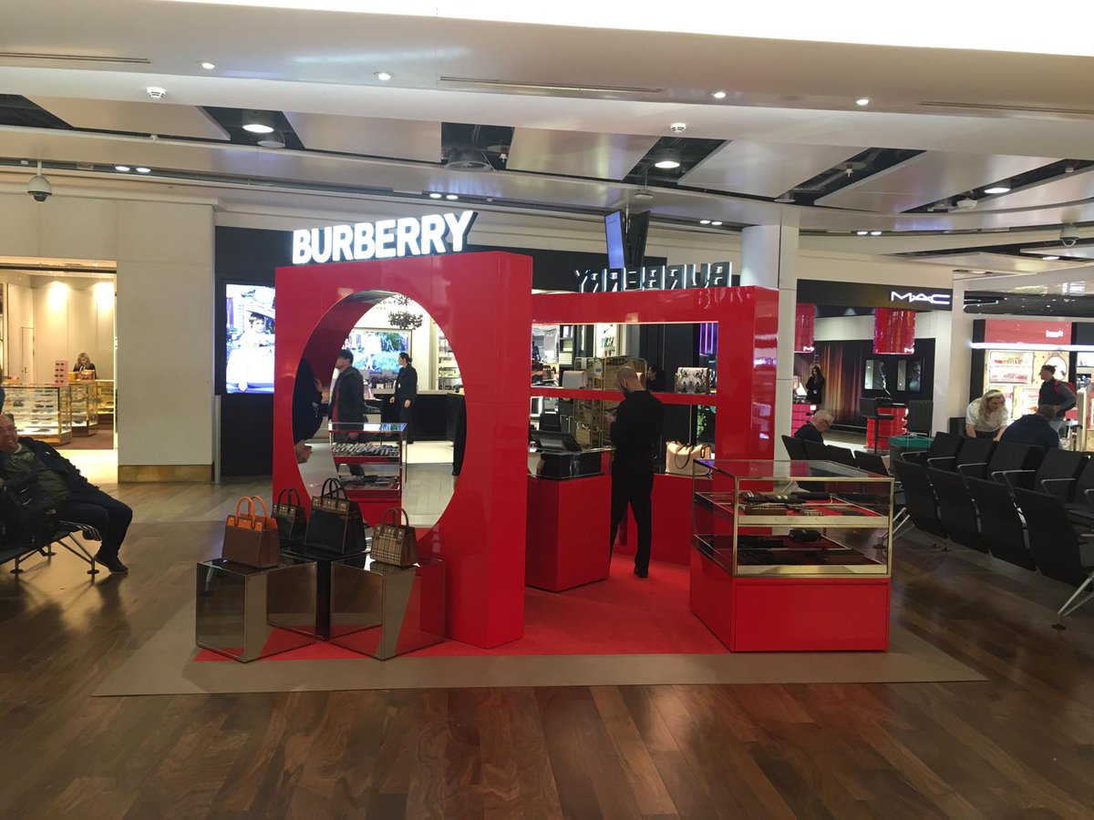 hackpenhill's tweet image. Great to see the new @Burberry pop up store open in @HeathrowAirport T3 whilst the main store is undergoing a full refit over the next 12 weeks. Keep watching for updates on this project as the works progress.