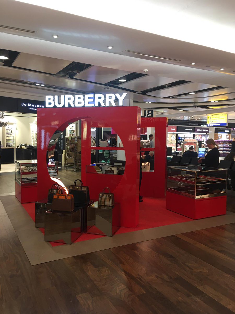 hackpenhill's tweet image. Great to see the new @Burberry pop up store open in @HeathrowAirport T3 whilst the main store is undergoing a full refit over the next 12 weeks. Keep watching for updates on this project as the works progress.