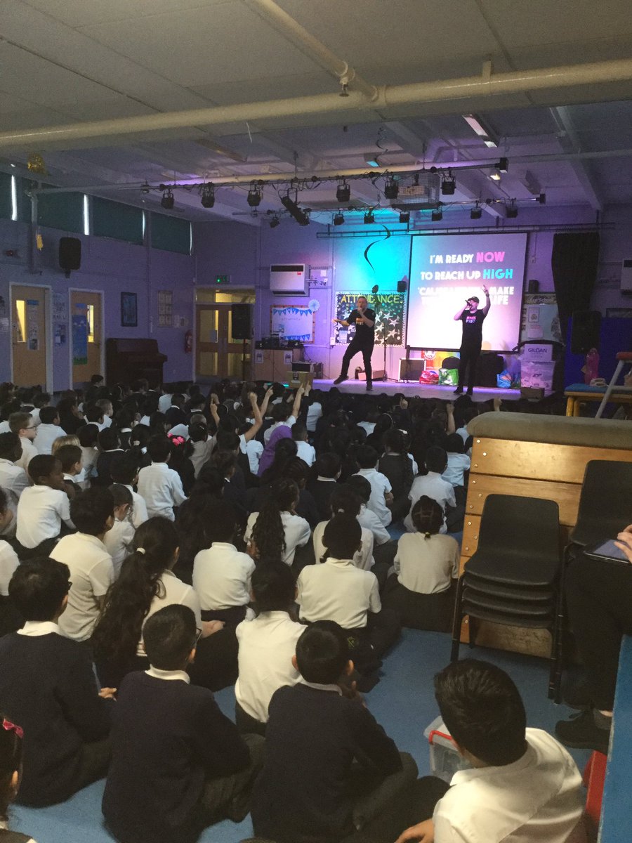 Captain Hook tweet media