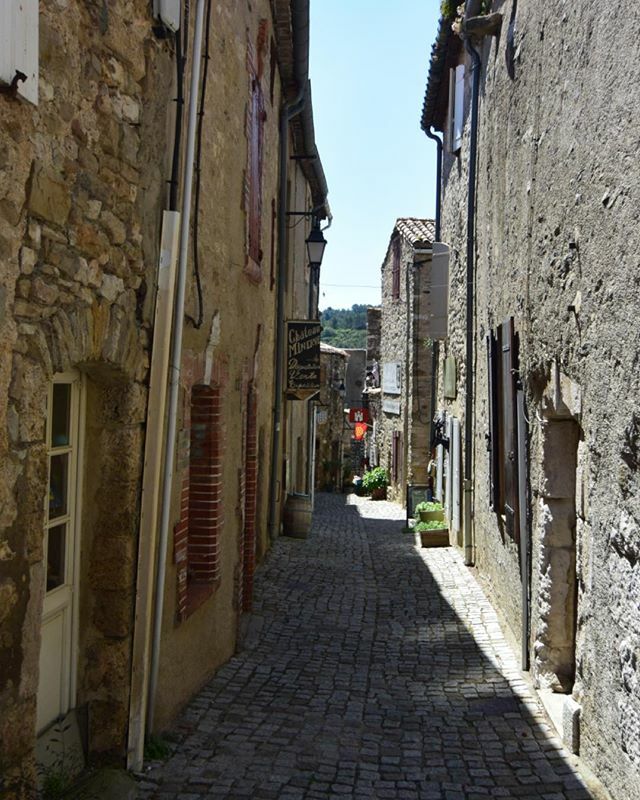 LaFraissinede's tweet photo. Walking the side streets of beautiful Minerve...
.
.
.
.
.
.
.
.
#adventure #alwaystravel #travelfrance #frenchvillages #frenchtoens #southoffrance #minerve #languedoc #experience ##travelsome #paradise #beautifuldestinations #travelblogger #thegoodlife … https://t.co/LuJ3zJVBTq https://t.co/e6DP8pZwfY