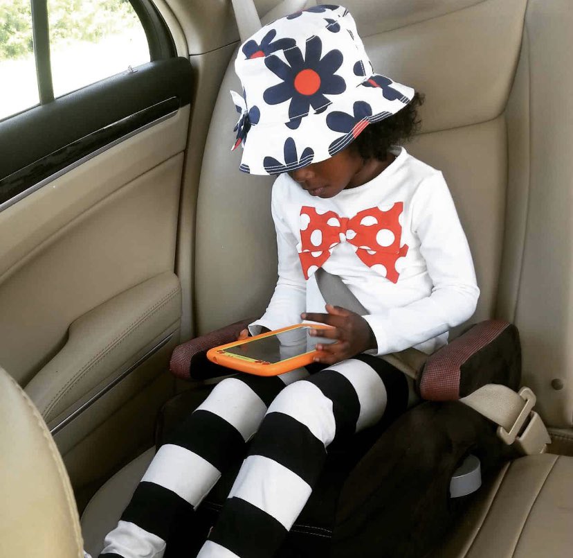 TheGrandOtto's tweet photo. On this day 2011 god blessed me with Ny’Asia aka Lil NyNy lol, Daddy love you for life...even though you’re reminding me that im old asf (slow down growing up pleasseee)🤦🏾♂️😂, Happy Birthday Baby enjoy your day #BigNine #8Life 💙👧🏾👨🏾💝🎊🎈 https://t.co/p7vsvIzrwZ