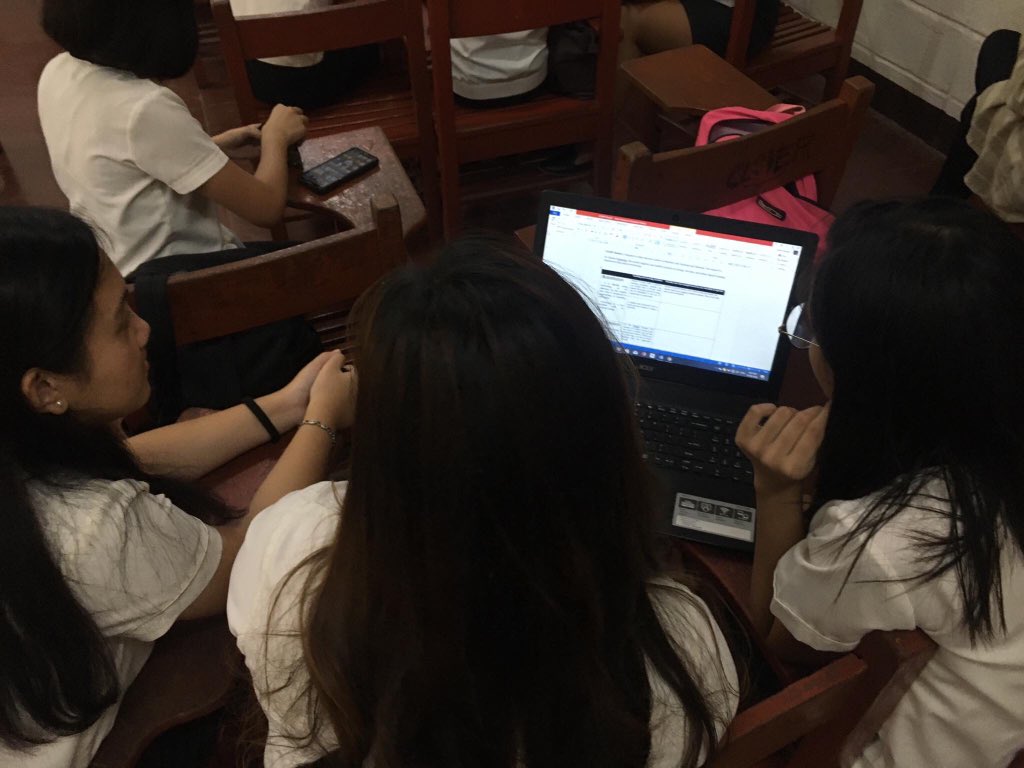 lopezn_been2's tweet photo. Esblaca,Gargar,Libo-on,Lopez &amp; Navilla
Theoretical Framework is your ruler in drawing lines. It helps teachers to align objectives and make every lessons effective in any ways through capturing student’s learning pace.
#ATTLreflection6 https://t.co/DsuuiHuVjH