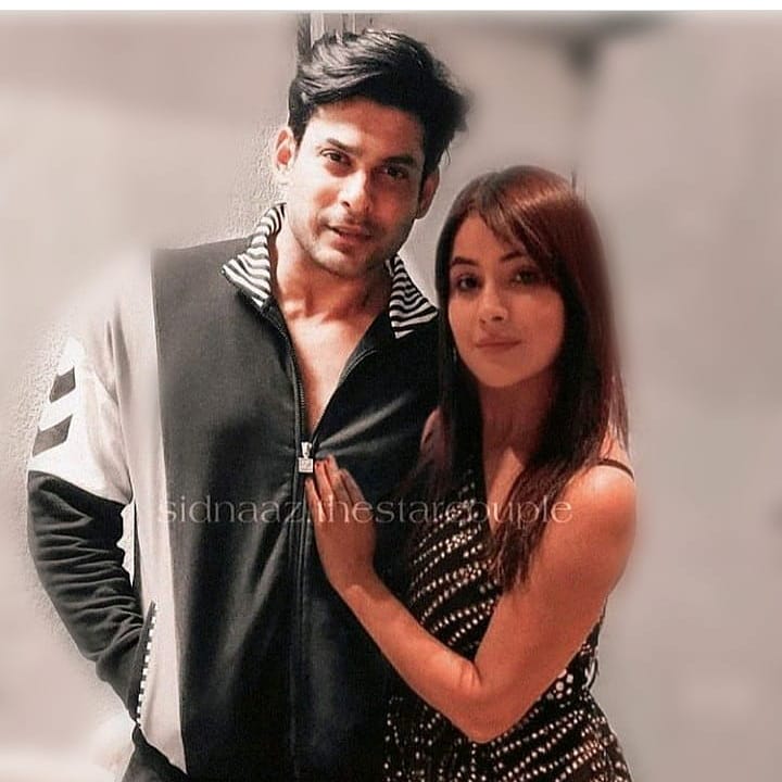 LabiaKhan14's tweet photo. #OurHearthSidNaaz #OurPrideShehnaaz #SidNaazShowInDemand #SidNaaz #SidNaazIsEmotion #sidnaz #SidhartShukla #ShehnaazGiII #SidharthKeAsliFans #ShehnazKeAsliFans #SidNaazIsRulingHearts #sidnazzforever #SidNaaz #sidnaazbrokeninternet #AlwaysWithYouShehnaaz #WeLoveSiddharth https://t.co/1SGXZ2TcKz