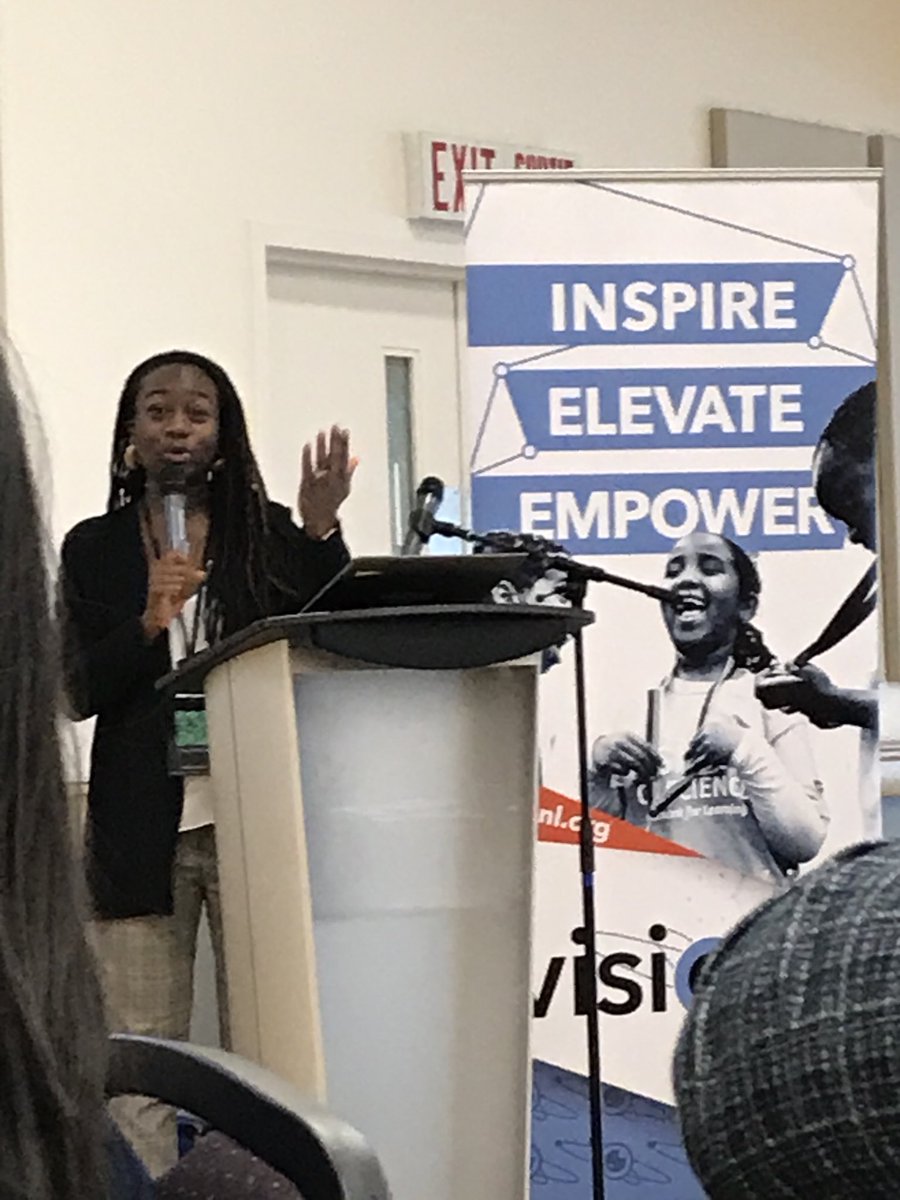 paisley_c's tweet photo. STEM Summit today ⁦@OntScienceCtr⁩ led by ⁦@visionsofsci⁩ and the inspiring ⁦@EugeniaDuodu⁩. #visionarysummit #STEM https://t.co/T3p0xPMc29