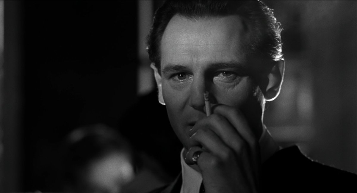 jkaminskiarch's tweet image. #SchindlersList: Pages from Kaminski’s personal notebook with his preparatory notes, comments and results of filter tests for black-and-white shooting.

#JanuszKaminski #StevenSpielberg