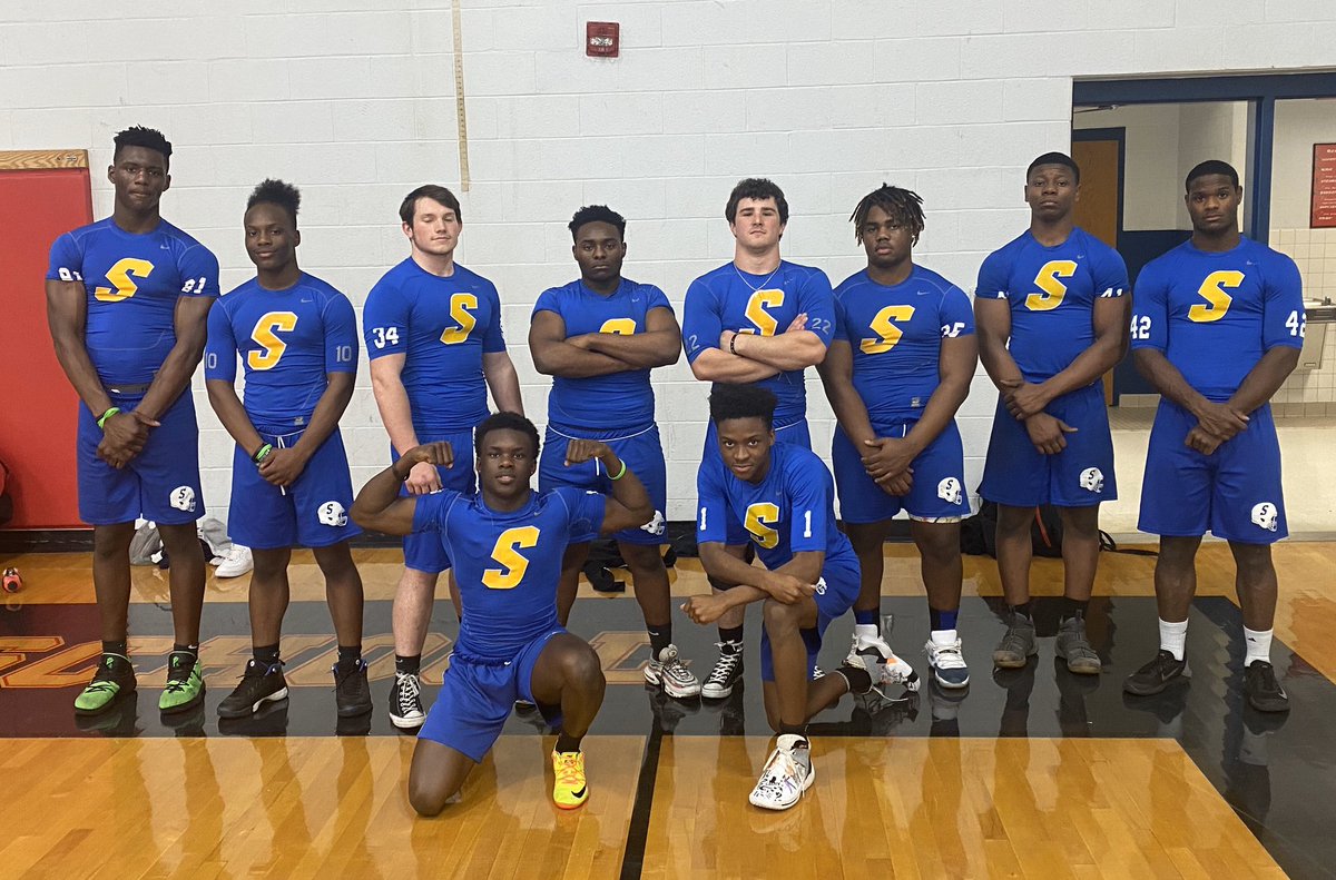 CoachJab3152's tweet photo. Thanks to Lugoff-Elgin High for allowing The Sumter Gamecocks Strength Team to compete at the region strength meet on yesterday. You guys run a 1st class program.
The kids in the 2nd pic will be competing at the State Strength meet. #SumterStrong https://t.co/ZC1WBE21s5