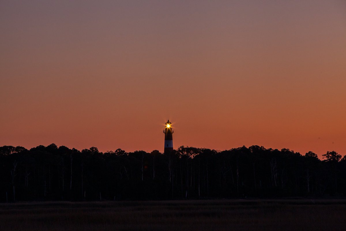 mattbonham's tweet photo. Sunset on Assateague Island, VA. #assateague #night #light #lighthouse #chincoteague #chincoteagueisland #sunset #virginia #va #easternshore #usa #landscape https://t.co/3AexOhXomi