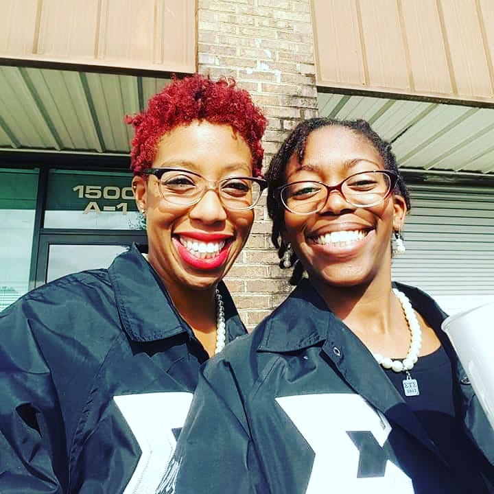 SigmaTauSigma1's tweet photo. This is Us! #SigmaTauSigma #ItsASwanThing #SweetSigma #RiseOfTheSwan #Sisterhood #FoundersMonth #M7 https://t.co/7Asc7mABBa