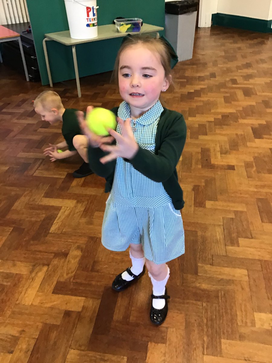sjvblackpool's tweet photo. Throwing and catching a small ball in PE. #ClassRM #PE https://t.co/4y1QnhsS4O