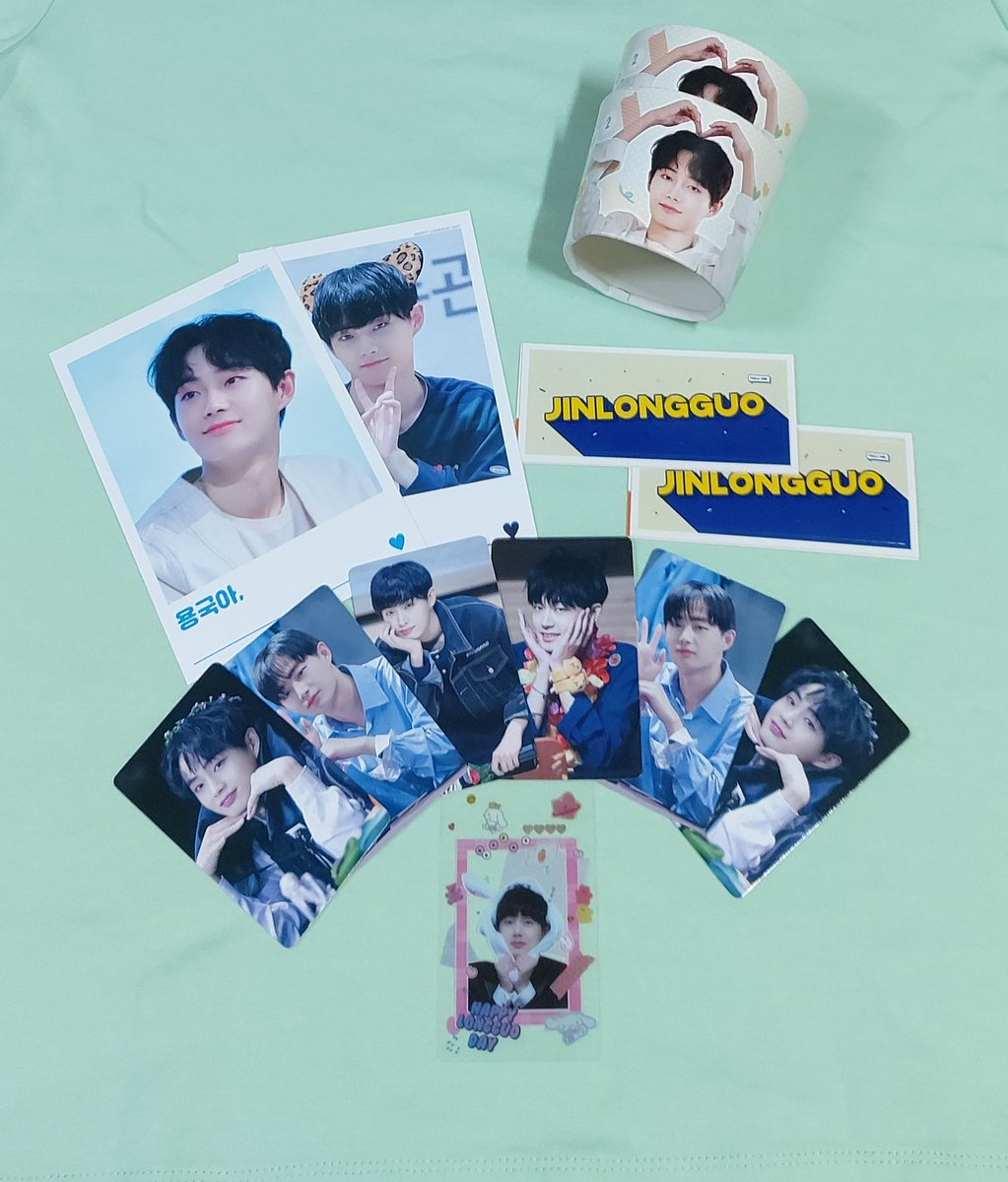 Clover꾹 tweet media